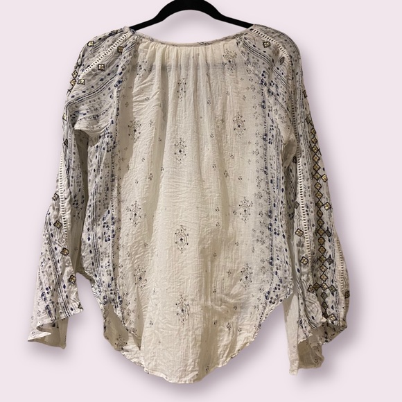 EUC Urban Outfitters Ecote Bell Long Sleeve Embellished Blouse Size M/8 - Picture 8 of 8